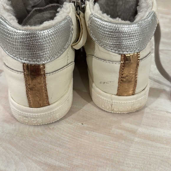 Dolce Vita sneakers - Picture 5 of 10